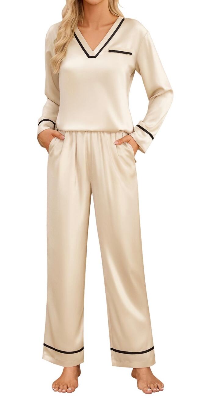 Blooming Jelly Women’s Satin Pajama Set — Black Medium